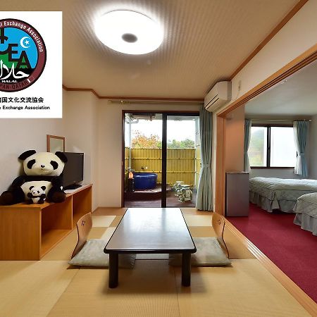 Hotel Sunresort Ширахама Екстериор снимка